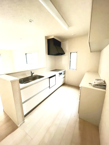 幸手市中５丁目　中古戸建のキッチン