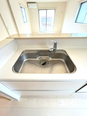 幸手市中５丁目　中古戸建のキッチン