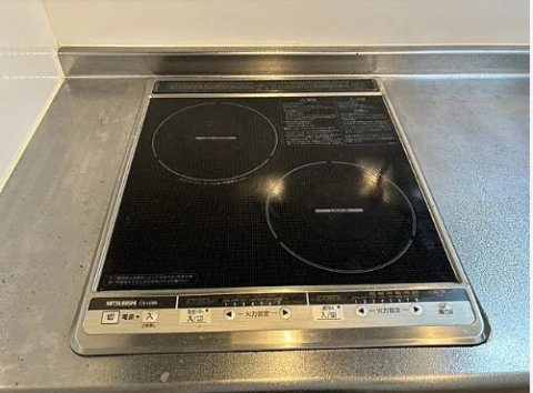 ルーエ江坂のキッチン