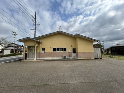 【駐車場】 | 富塚町1丁目貸店舗 | 7台停車可