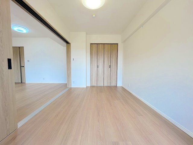 ベルヴィ香椎壱番館の洋室