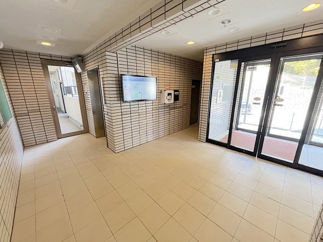 ベルヴィ香椎壱番館のエントランス