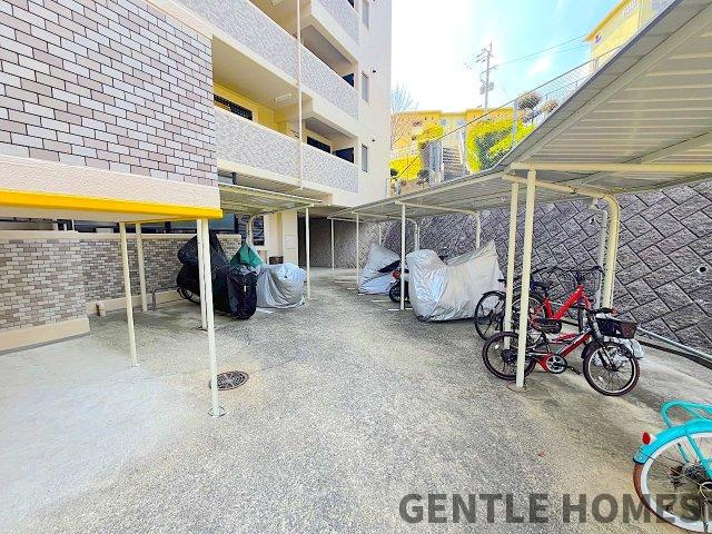 ベルヴィ香椎壱番館の駐輪場