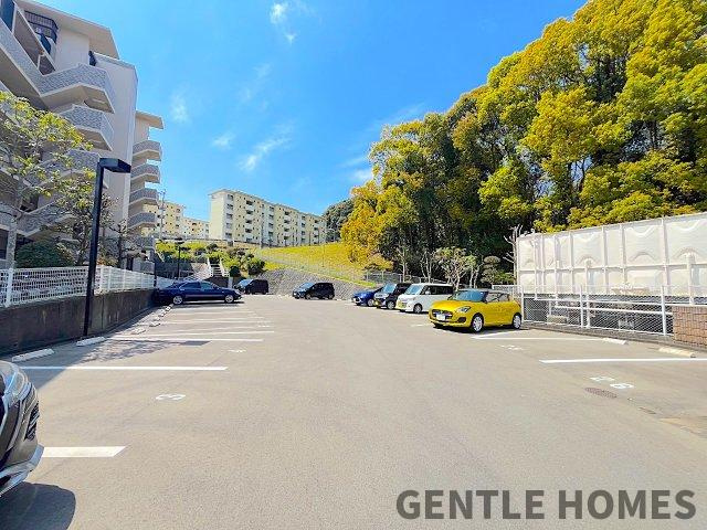ベルヴィ香椎壱番館の駐車場