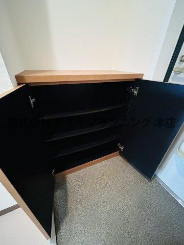 仲介手数料0円！リヴシティ金山の収納