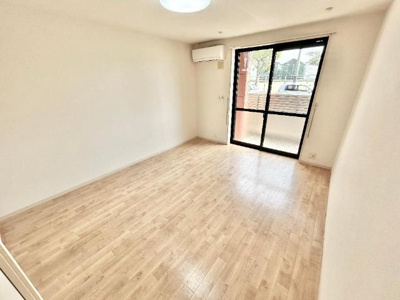 【内装】 | グレイシャス | 洋室