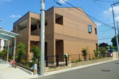 【エントランス】 | グレイシャス | 外観写真（昼）