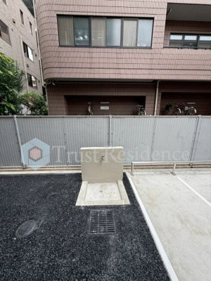 【駐車場】 | メゾンシャルール