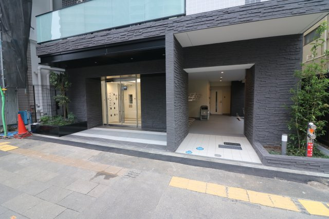 【エントランス】