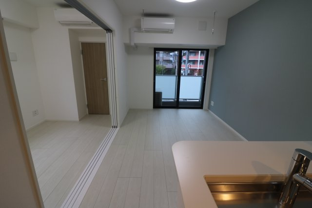 【居間・リビング】