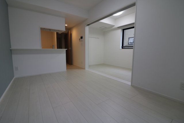 【居間・リビング】