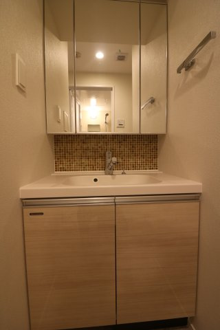 【独立洗面台】