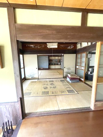 三和町上壱の家の和室|玄関左横の和室二間続きの南に面した和室です。広縁があります