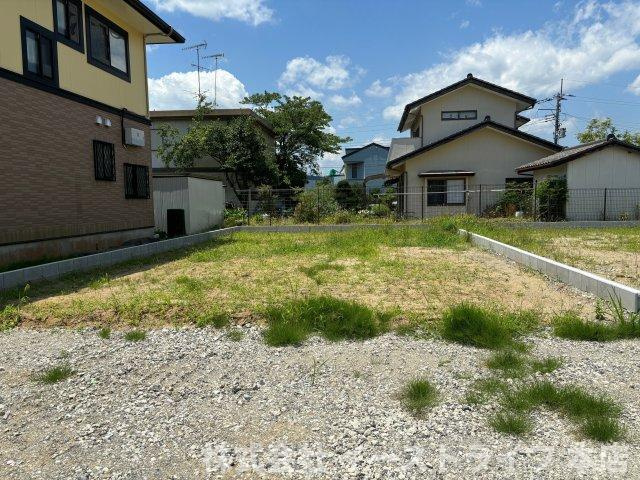 【新築戸建】【オール電化】　いわき市小名浜林城の前面道路含む現地写真|当社はお客様に末永く満足していただきたい思いから、ご購入後のアフターフォローにも力を入れております。何なりとご相談ください。 担当：梶田
