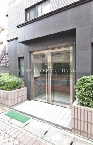 シャトレゲンジのエントランス