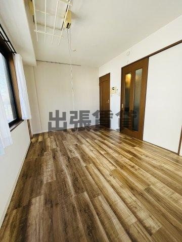 仲介手数料0円！アーバンハイツ中町Ⅱ番館の居間・リビング