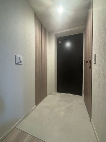 ザ・札幌タワーズ　ウェストタワーの玄関|収納が充実した玄関！