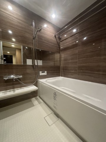 ザ・札幌タワーズ　ウェストタワーの浴室|省エネ性や清掃性に配慮された浴室！