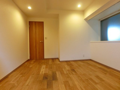 【洋室】 | サンクタス代々木ヒルズ | カラーテレビモニター付オートロック