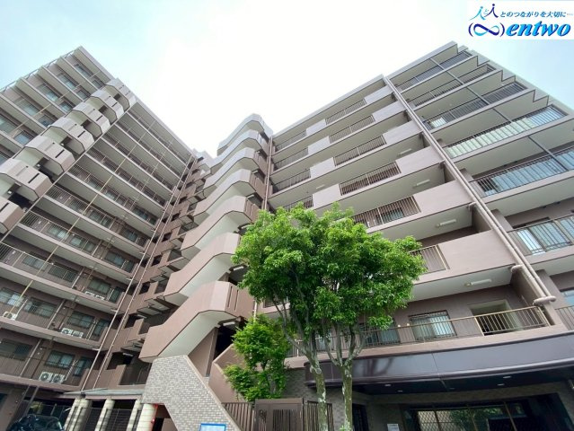 ユニーブル晴丘B棟の外観|ペット飼育可（細則有）♪
地下鉄東山線「藤が丘」駅からバス乗車35分「東本地ヶ原」停から徒歩6分。