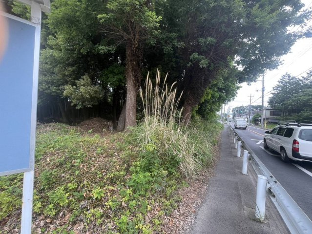 狭山市大字水野の売地の前面道路含む現地写真|お好きなハウスメーカーで建築可能です♪