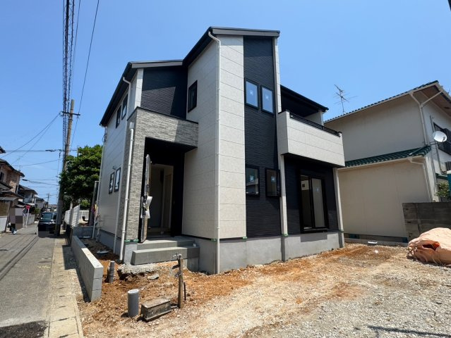 ーAdoble＋アドブルー小倉北区下富野5丁目5期　【小倉北区　新築戸建て】の外観|現地撮影　2025,7,19　ーAdoble＋ー小倉北区下富野5丁目5期　【小倉北区　新築戸建て】