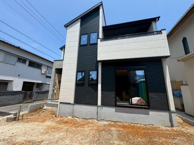 ーAdoble＋アドブルー小倉北区下富野5丁目5期　【小倉北区　新築戸建て】の外観|現地撮影　2025,7,19　ーAdoble＋ー小倉北区下富野5丁目5期　【小倉北区　新築戸建て】