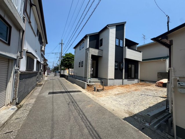 ーAdoble＋アドブルー小倉北区下富野5丁目5期　【小倉北区　新築戸建て】の前面道路含む現地写真|現地撮影　2025,7,19　ーAdoble＋ー小倉北区下富野5丁目5期　【小倉北区　新築戸建て】