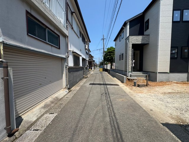 ーAdoble＋アドブルー小倉北区下富野5丁目5期　【小倉北区　新築戸建て】の前面道路含む現地写真|現地撮影　2025,7,19　ーAdoble＋ー小倉北区下富野5丁目5期　【小倉北区　新築戸建て】