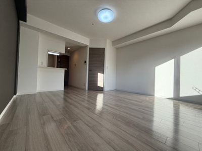 【洋室】 | ラドゥセール梅田ウエスト