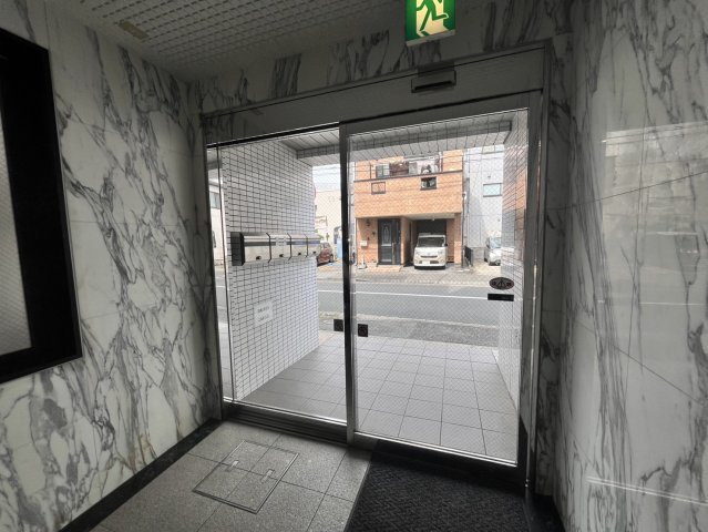 【玄関】 | 山下01ビル