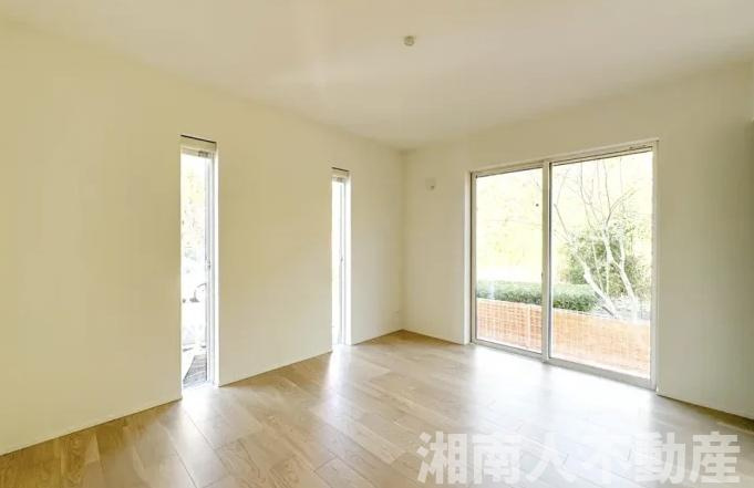 ★新築戸建て　茅ヶ崎市松風台　の洋室|個人の部屋や寝室として使える洋室です