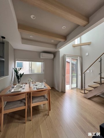 厚木市温水　築後未入居　全1棟の居間・リビング|同じ工務店様の施工例です。