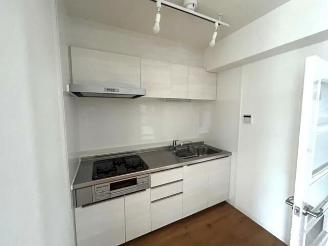 エステートシンサダ