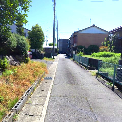 ６４４６９　岐阜市北柿ケ瀬土地の前面道路含む現地写真