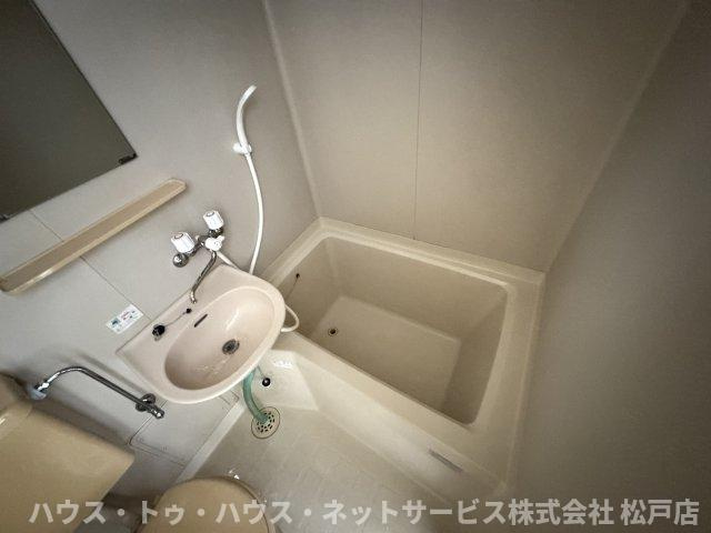 ハイツ宮島の浴室