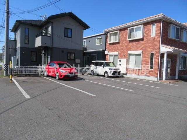 Grand　Court　参番館の駐車場