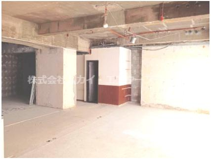 光信第2ビルの内装