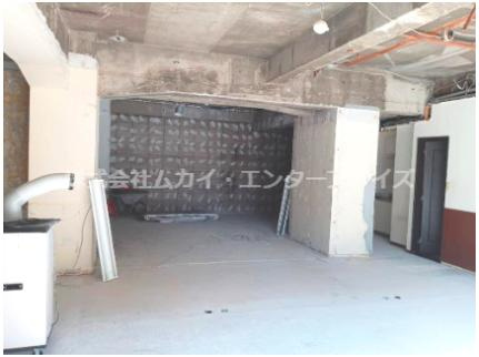 光信第2ビルの内装