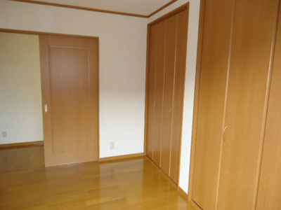 【洋室】 | エスポワール湘南