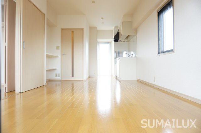 スプランドゥール新屋敷の洋室
