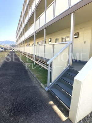 【エントランス】 | ビレッジハウス幸田３号棟 | 建物の内部です