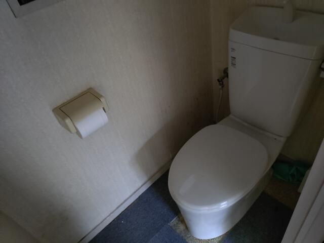 小林ビルのトイレ