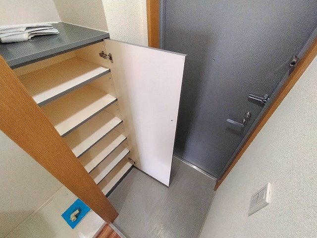 神戸市兵庫区上沢通１丁目の賃貸マンション