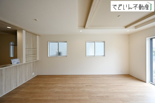 【居間・リビング】 | blooming garden本庄市東台1丁目　新築住宅 | ≪1号棟≫
現地(2025年8月撮影)