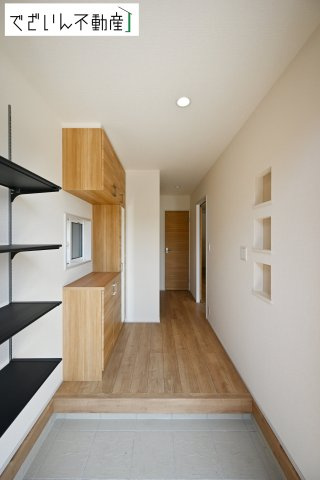 【玄関】 | blooming garden本庄市東台1丁目　新築住宅 | ≪1号棟≫
現地(2025年8月撮影)