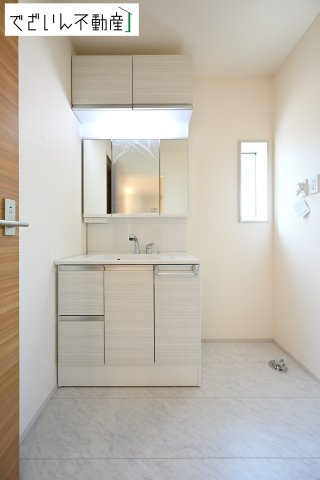 【独立洗面台】 | blooming garden本庄市東台1丁目　新築住宅 | ≪1号棟≫
現地(2025年8月撮影)