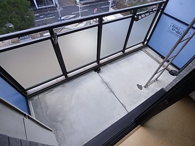 神戸市兵庫区上沢通１丁目の賃貸マンションのバルコニー|バルコニー