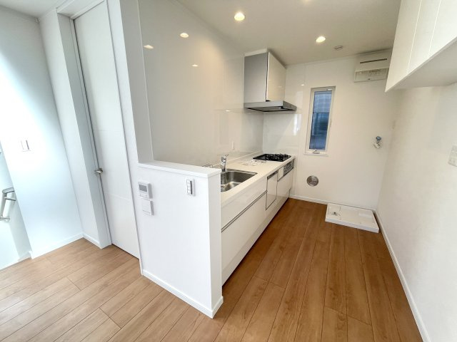 ＜LIBERi リーベリー＞練馬区旭町2丁目　生活快適エリア　限定1棟のキッチン