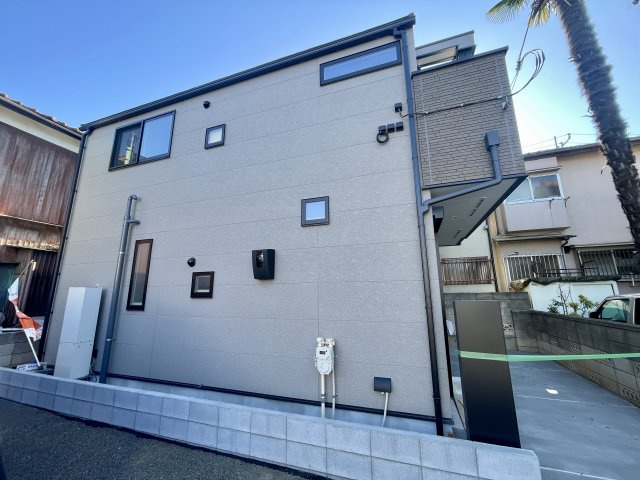 ＜LIBERi リーベリー＞練馬区旭町2丁目　生活快適エリア　限定1棟の外観